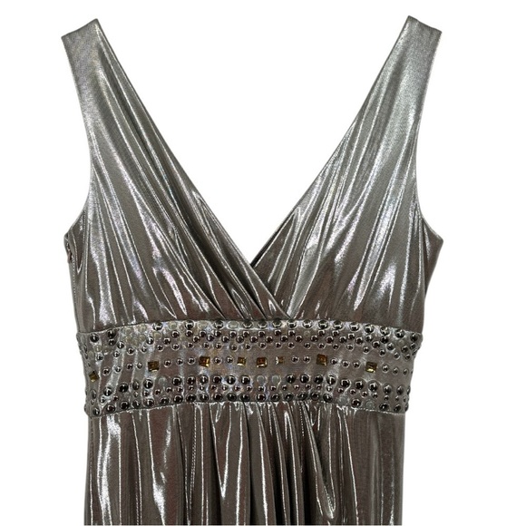 Jovani Silver Metallic Rhinestone Detail Laminated Jersey Cocktail Dress -Size 8 - Picture 6 of 10
